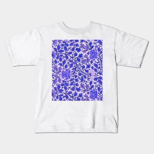 Vintage blue floral pattern Kids T-Shirt